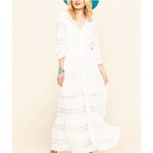 NWat A Collective Story White Lace Maxi Dress - Elegant V-Neck Boho Style